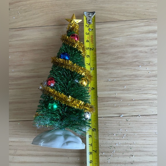 Christmas Village Decorated Glitter Tree Bottle Brush Tree - Picture 4 of 5
